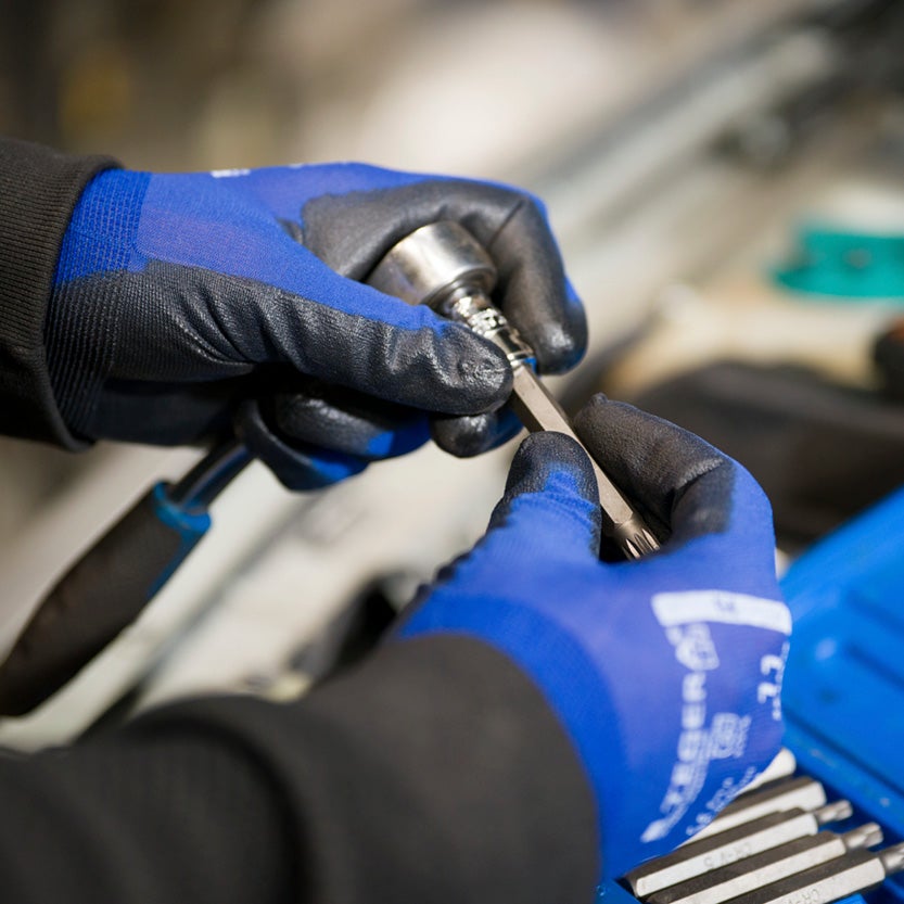 Montagehandske Tegera 777, tunn, PU-doppad, stl 5