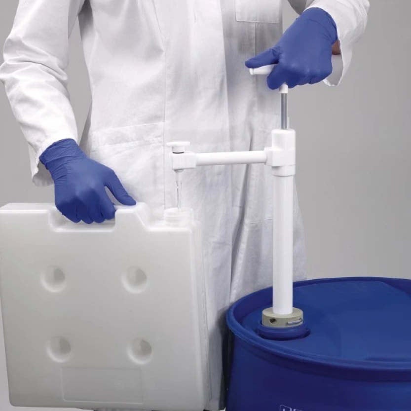 Fatpump Ultrapure av PTFE, med utloppsrör och kran