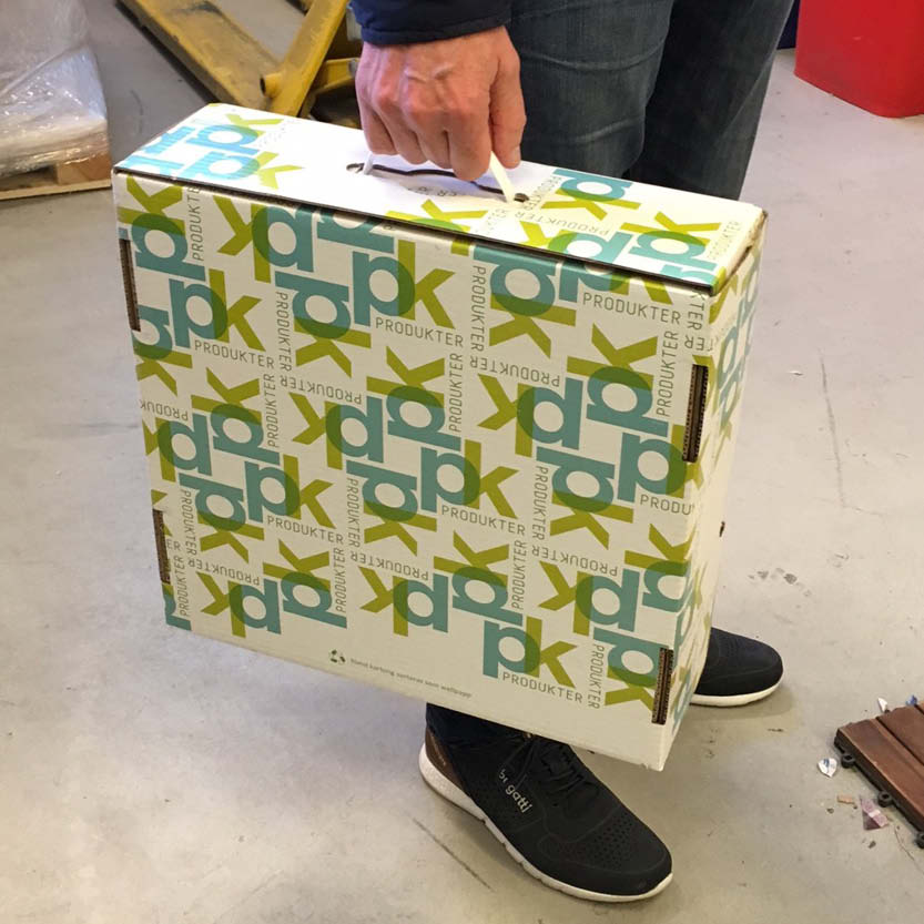 Absorbent Spillify Universal ark i box med bärhandtag
