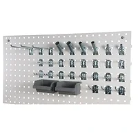 Set med 30 st blandade krokar/hållare till verktygstavla